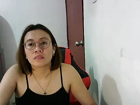 crizzybel online show from February 2025 04:10:02 AM