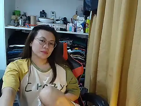 crizzybel online show from February 2026 07:51:01 AM