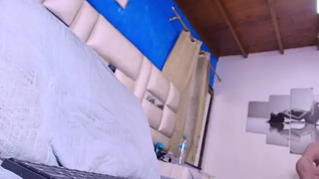 leon gaby online show from February 2025 10:41:01 PM