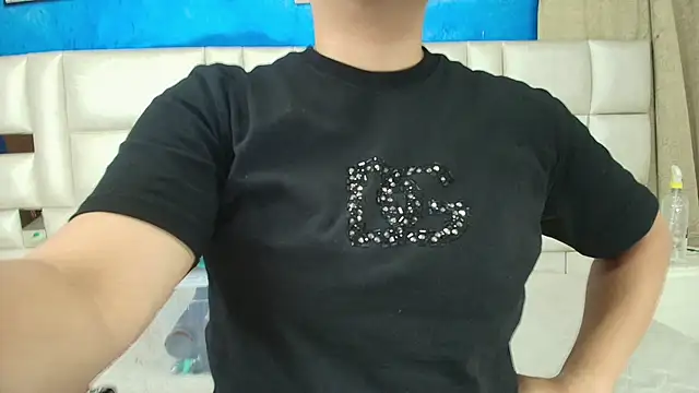 leon gaby online show from February 2025 07:09:01 PM