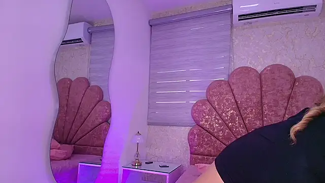 Snapshot of leon_gaby chatting on February 2026 07:18:01 PM leon gaby online show from February 2026 07:18:01 PM