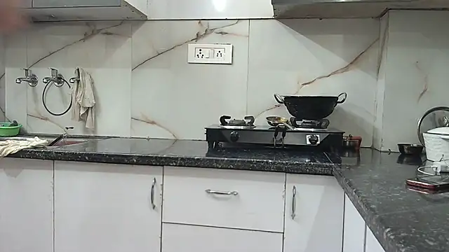 Zoya Varma004 online show from January 2025 08:18:02 AM