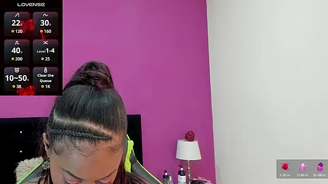 Snapshot of Brunna-Brownn chatting on December 2024 12:16:02 PM Brunna-Brownn online show from December 2024 12:16:02 PM