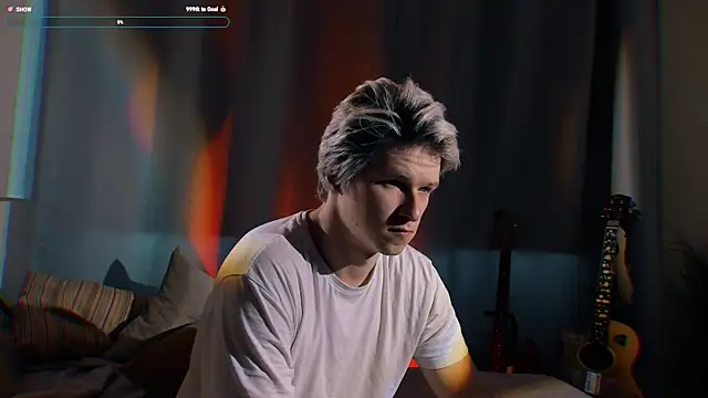 Breston Sweet online show from October 2025 05:16:02 AM