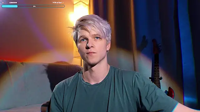 Snapshot of Breston_Sweet chatting on December 2025 02:39:01 AM Breston Sweet online show from December 2025 02:39:01 AM