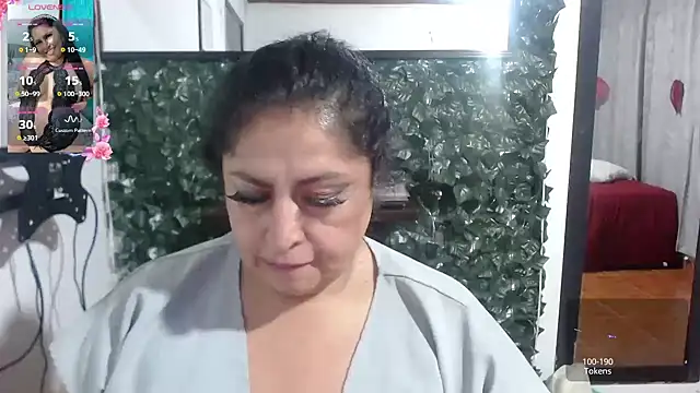 Keyla01  online show from March 2025 05:28:01 AM