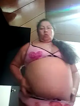 Keyla01  online show from April 2026 05:25:02 PM