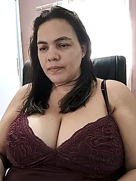 pretty architect online show from November 2025 04:07:02 PM