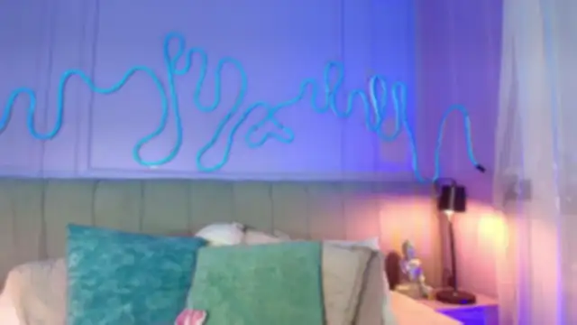 Sofly s online show from April 2026 09:24:01 AM