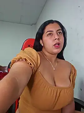 Mary pinkish online show from January 2025 11:26:01 PM