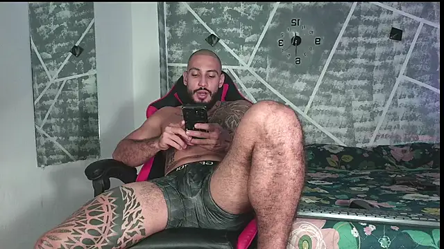 leonidas 18k online show from November 2025 04:09:02 PM