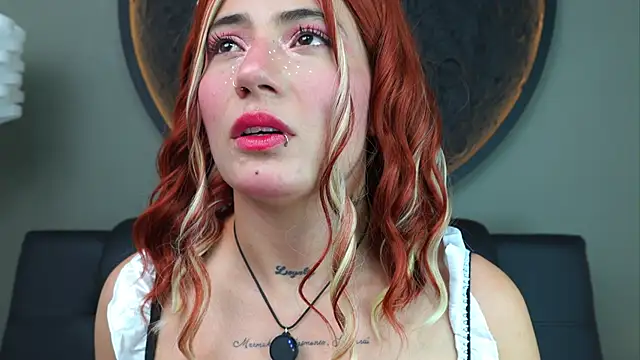 miss sharlotte18 online show from October 2025 06:05:02 PM