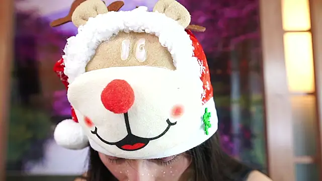 miss sharlotte18 online show from December 2025 06:12:01 PM