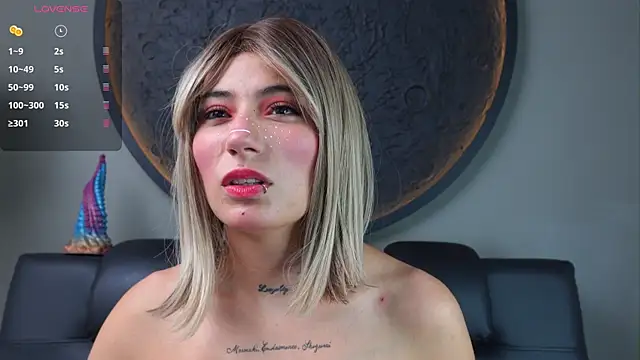 Snapshot of miss_sharlotte18 chatting on February 2026 06:01:02 PM miss sharlotte18 online show from February 2026 06:01:02 PM