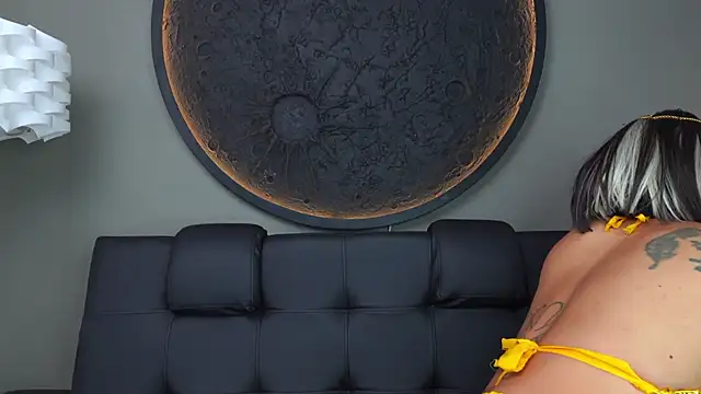 miss vaiolette online show from September 2025 11:10:01 AM