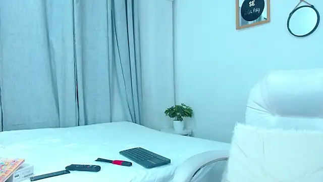 annylouis online show from January 2025 08:14:02 AM