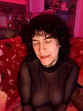 callmelouve online show from November 2025 11:04:02 PM