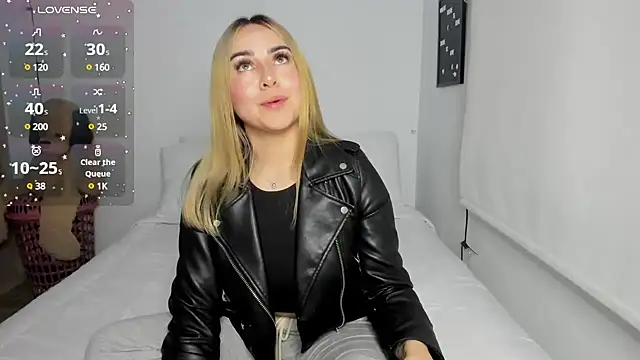 sophi mooreno online show from March 2025 05:29:02 AM