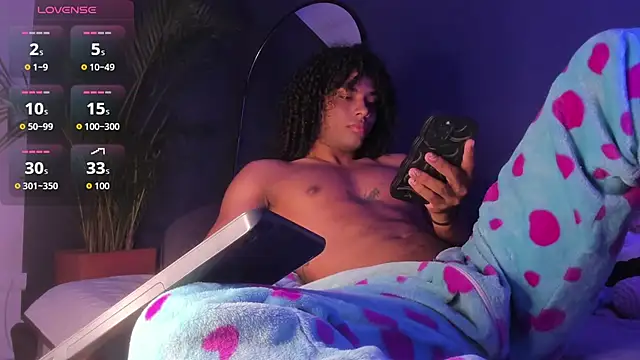 Lucas eevans online show from October 2025 01:11:02 PM