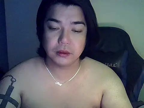 StrawberryWine07 online show from April 2026 05:00:02 AM