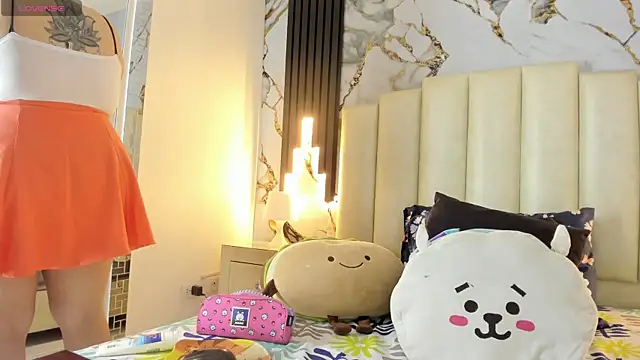 mollieblue69 online show from February 2025 12:47:01 PM