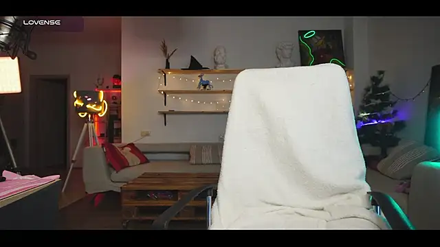 yourprettykate online show from December 2024 09:33:01 PM