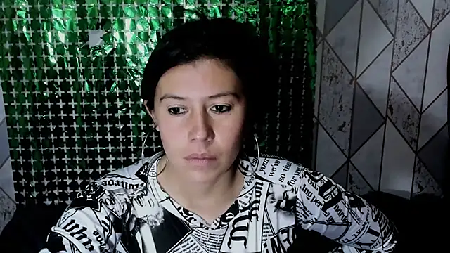 sandyquinnxx online show from September 2025 04:18:01 PM