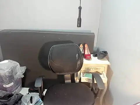 Snapshot of sandyquinnxx chatting on May 2026 04:14:02 PM sandyquinnxx online show from May 2026 04:14:02 PM