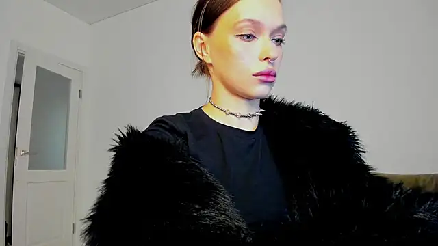 Kossie  online show from October 2025 06:39:02 PM