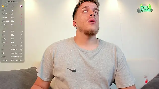 Snapshot of keane_lee chatting on December 2024 11:14:01 PM keane lee online show from December 2024 11:14:01 PM