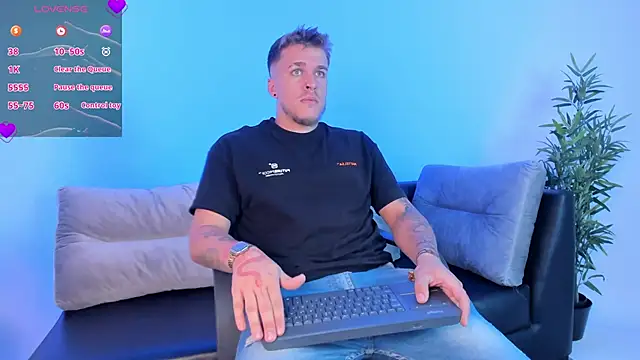 Snapshot of keane_lee chatting on March 2025 01:15:02 PM keane lee online show from March 2025 01:15:02 PM