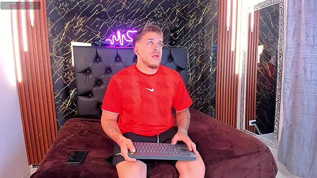 Snapshot of keane_lee chatting on September 2025 11:44:02 AM keane lee online show from September 2025 11:44:02 AM