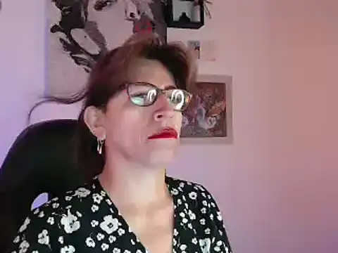 Snapshot of Chayla_Ruiz chatting on January 2025 01:35:02 PM Chayla Ruiz online show from January 2025 01:35:02 PM