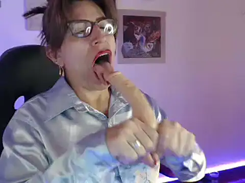 Snapshot of Chayla_Ruiz chatting on January 2025 04:21:01 PM Chayla Ruiz online show from January 2025 04:21:01 PM