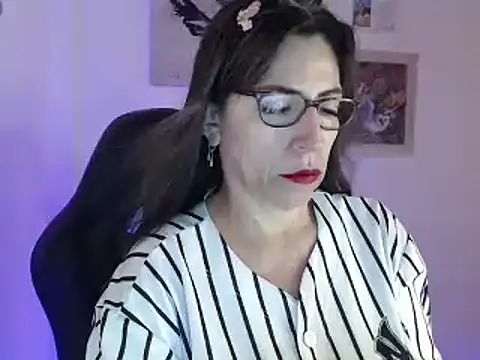 Snapshot of Chayla_Ruiz chatting on January 2025 03:07:01 PM Chayla Ruiz online show from January 2025 03:07:01 PM