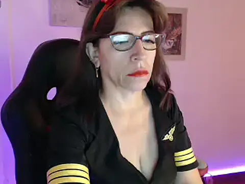 Snapshot of Chayla_Ruiz chatting on January 2025 01:53:02 PM Chayla Ruiz online show from January 2025 01:53:02 PM