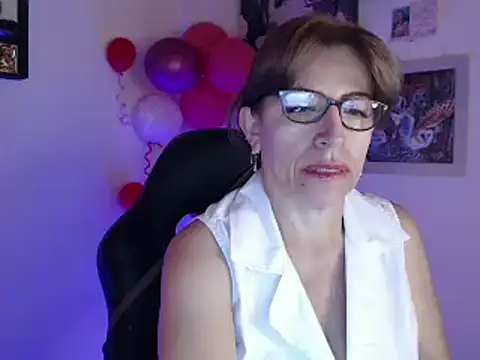 Snapshot of Chayla_Ruiz chatting on February 2025 01:39:02 PM Chayla Ruiz online show from February 2025 01:39:02 PM