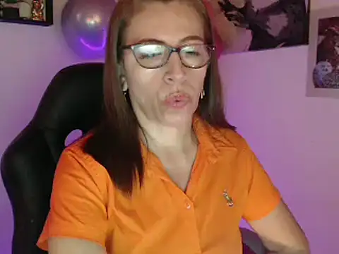 Snapshot of Chayla_Ruiz chatting on March 2025 01:47:01 PM Chayla Ruiz online show from March 2025 01:47:01 PM