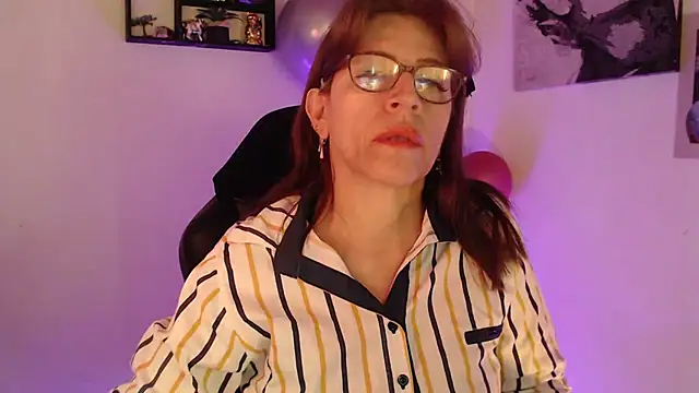 Snapshot of Chayla_Ruiz chatting on March 2025 02:30:01 PM Chayla Ruiz online show from March 2025 02:30:01 PM