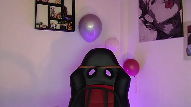 Snapshot of Chayla_Ruiz chatting on March 2025 10:17:02 PM Chayla Ruiz online show from March 2025 10:17:02 PM