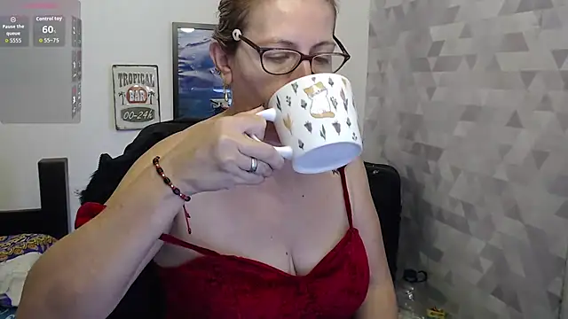 Snapshot of Chayla_Ruiz chatting on September 2025 12:15:02 PM Chayla Ruiz online show from September 2025 12:15:02 PM