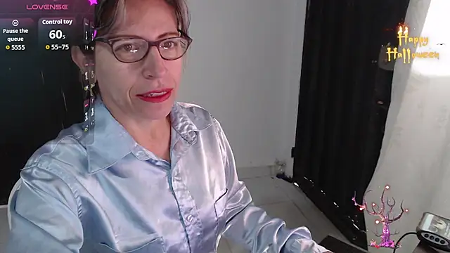 Snapshot of Chayla_Ruiz chatting on November 2025 11:07:01 AM Chayla Ruiz online show from November 2025 11:07:01 AM