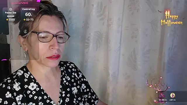 Snapshot of Chayla_Ruiz chatting on November 2025 09:53:01 AM Chayla Ruiz online show from November 2025 09:53:01 AM