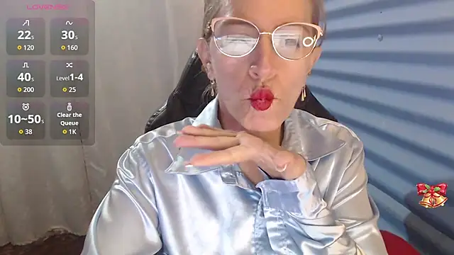Snapshot of Chayla_Ruiz chatting on April 2026 09:02:01 AM Chayla Ruiz online show from April 2026 09:02:01 AM