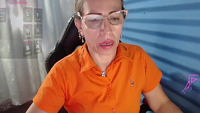 Snapshot of Chayla_Ruiz chatting on May 2026 02:03:01 PM Chayla Ruiz online show from May 2026 02:03:01 PM