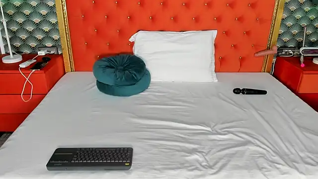 VallerieJones online show from February 2025 04:51:02 AM