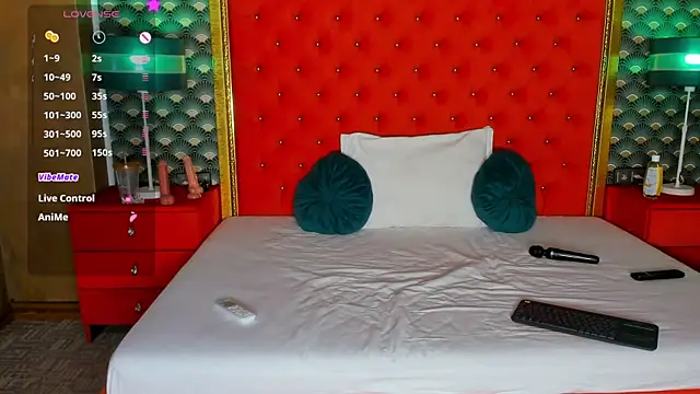 VallerieJones online show from December 2025 02:03:01 PM