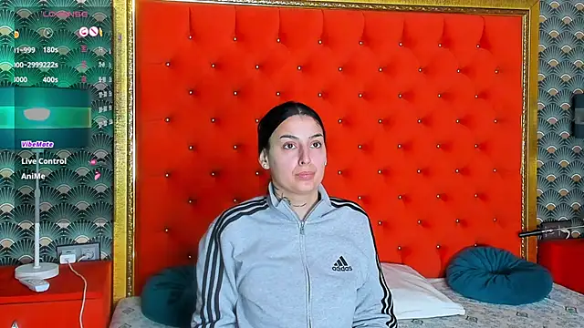 VallerieJones online show from April 2026 07:39:01 AM