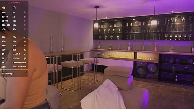 Snapshot of KateSunder chatting on September 2025 11:48:01 AM KateSunder online show from September 2025 11:48:01 AM