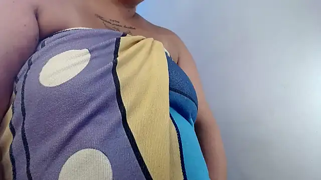 NAILAH SANZ online show from October 2025 12:36:02 PM